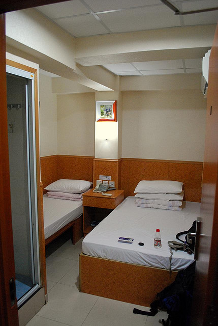 Chambre double d'un guesthouse avec sanitaires individuelles