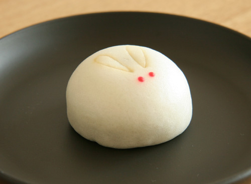 Tsukimi, gâteau à base de riz et haricots réservé pour l'occasion