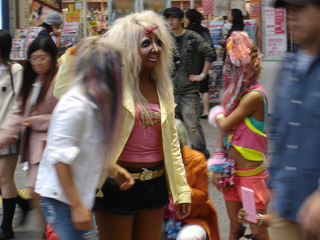 Jeunesse branchée du quartier Shibuya