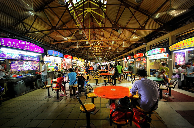 Un Hawkers Centres à Singapour