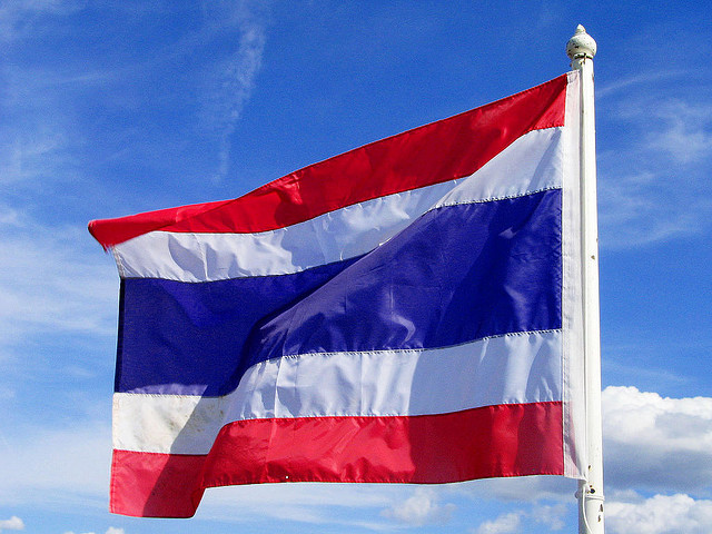 Le drapeau tricolore thailandais