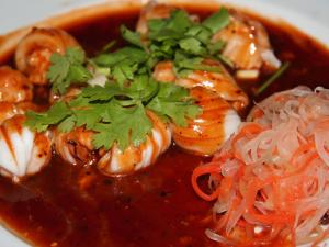 Recette  Calamar au curry rouge  Kaeng Pla Mueg
