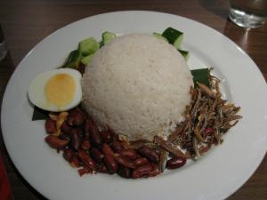 Recette Riz au lait de coco à la façon malaisienne  Nasi lemak