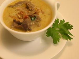 Recette Soupe malaisienne à l'agneau Sup kambin