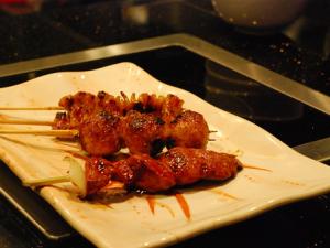 Recette Brochettes Teriyaki de poulet aux graines de sésame 