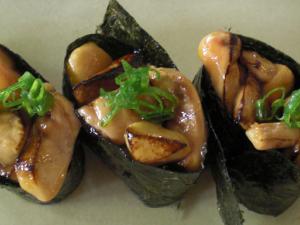 Sushi Gunkan au foie gras et au confit de figue