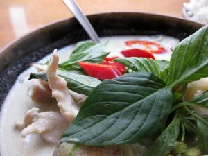 Recette Poulet au curry à la thaïlandaise  Kan kai