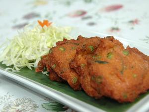 Recette  Beignets de chair de poisson au curry Thot Man Pla 