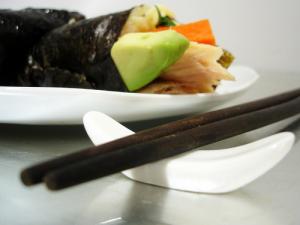 Recette Sushi en cornet (Temaki) poulet-graines germées 